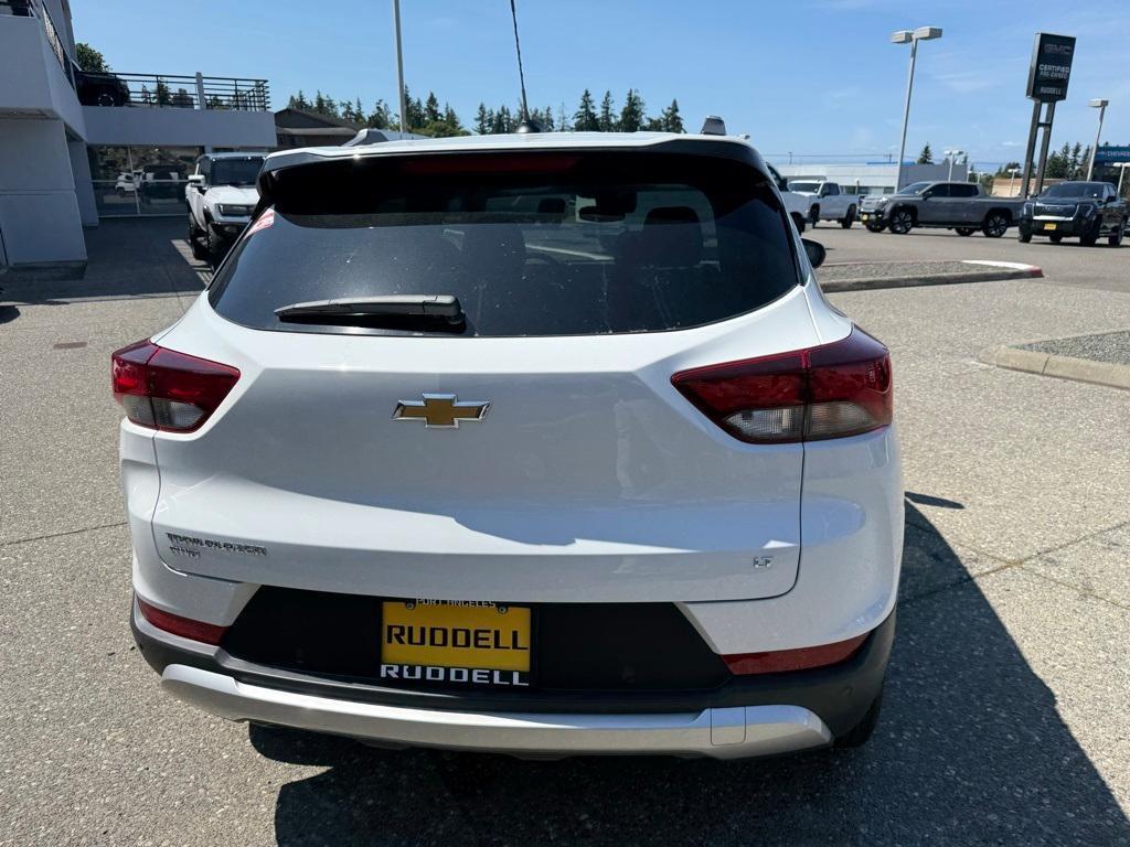 new 2025 Chevrolet TrailBlazer car, priced at $30,080