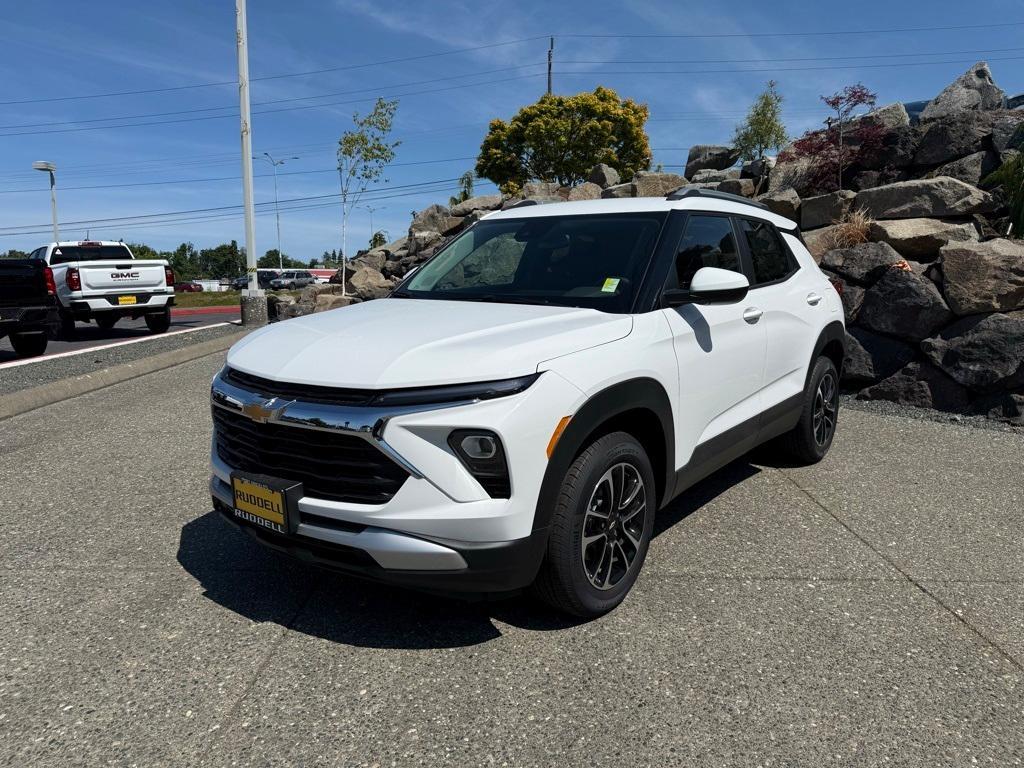 new 2025 Chevrolet TrailBlazer car, priced at $30,080