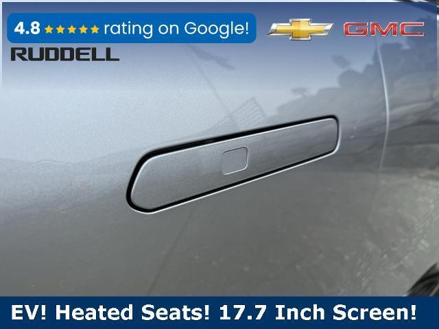 new 2025 Chevrolet Equinox EV car
