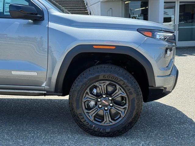 new 2025 GMC Canyon car