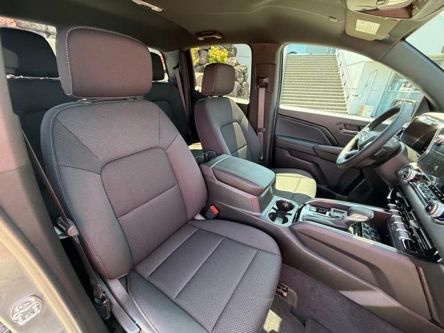 new 2025 GMC Canyon car
