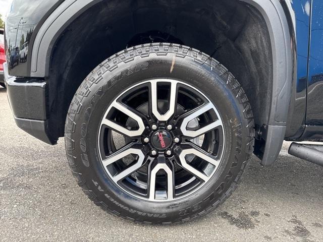 new 2025 GMC Sierra 1500 car, priced at $70,575