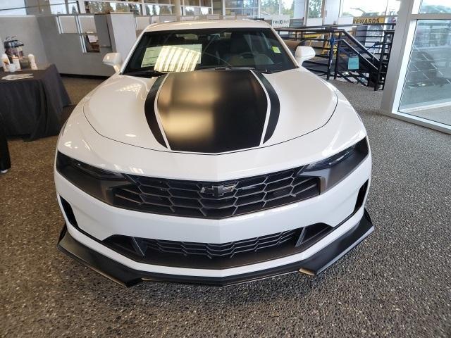 new 2021 Chevrolet Camaro car