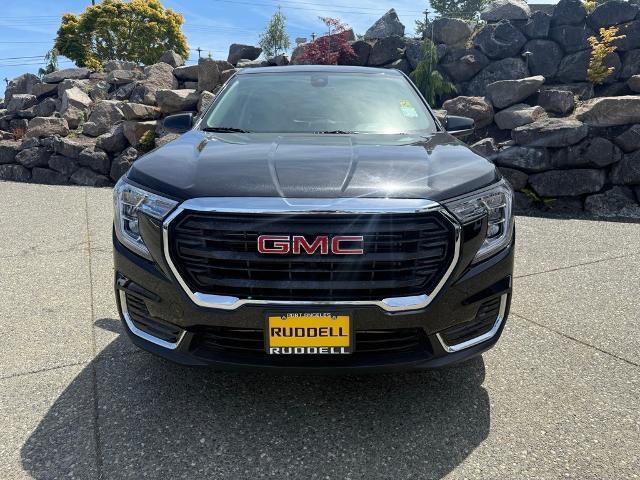 used 2024 GMC Terrain car, priced at $25,212