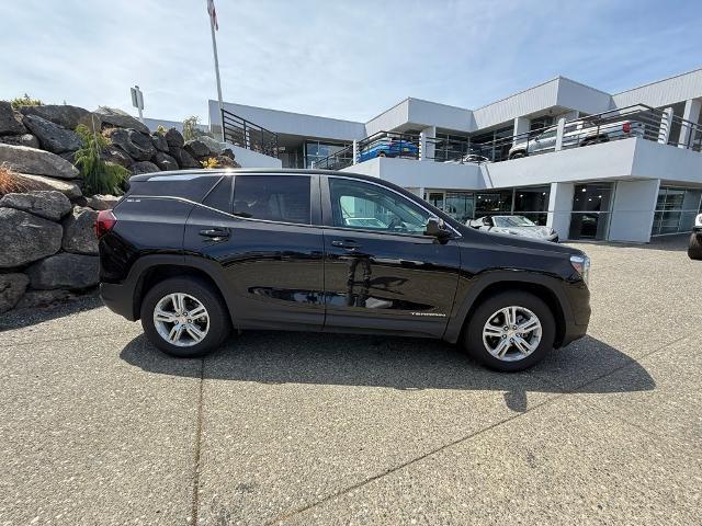 used 2024 GMC Terrain car, priced at $25,212