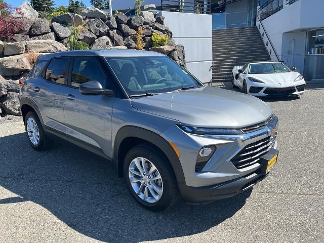 new 2026 Chevrolet TrailBlazer car, priced at $27,335