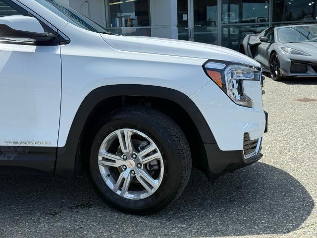 used 2024 GMC Terrain car, priced at $25,894