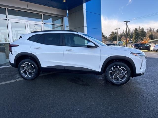 new 2025 Chevrolet Trax car