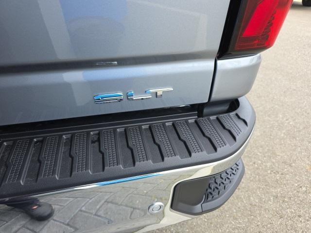 new 2025 GMC Sierra 2500 car