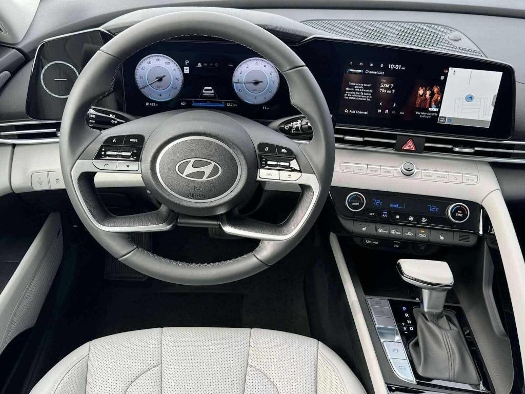 new 2025 Hyundai Elantra car, priced at $27,066