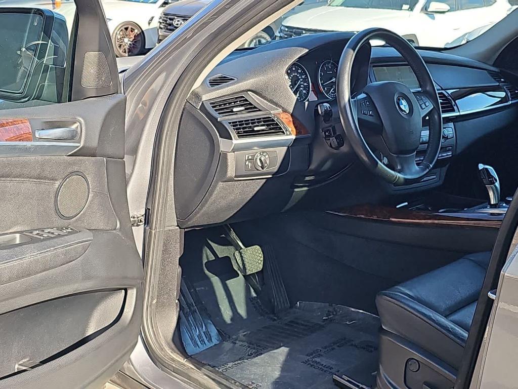 used 2013 BMW X5 car, priced at $10,250