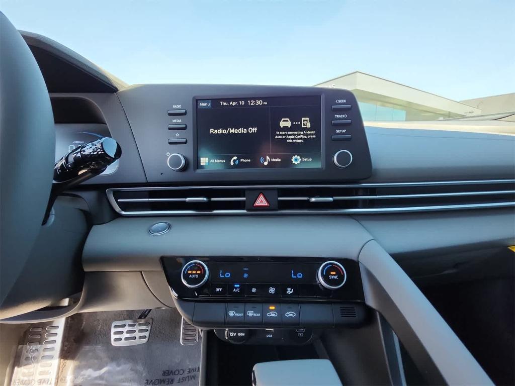 new 2025 Hyundai Elantra car, priced at $23,540