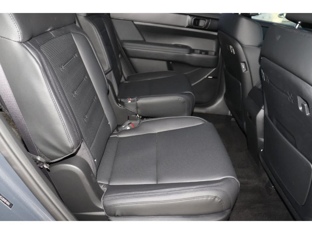 new 2025 Hyundai Santa Fe car, priced at $46,770