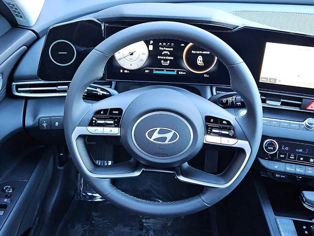 new 2025 Hyundai Elantra car, priced at $25,945