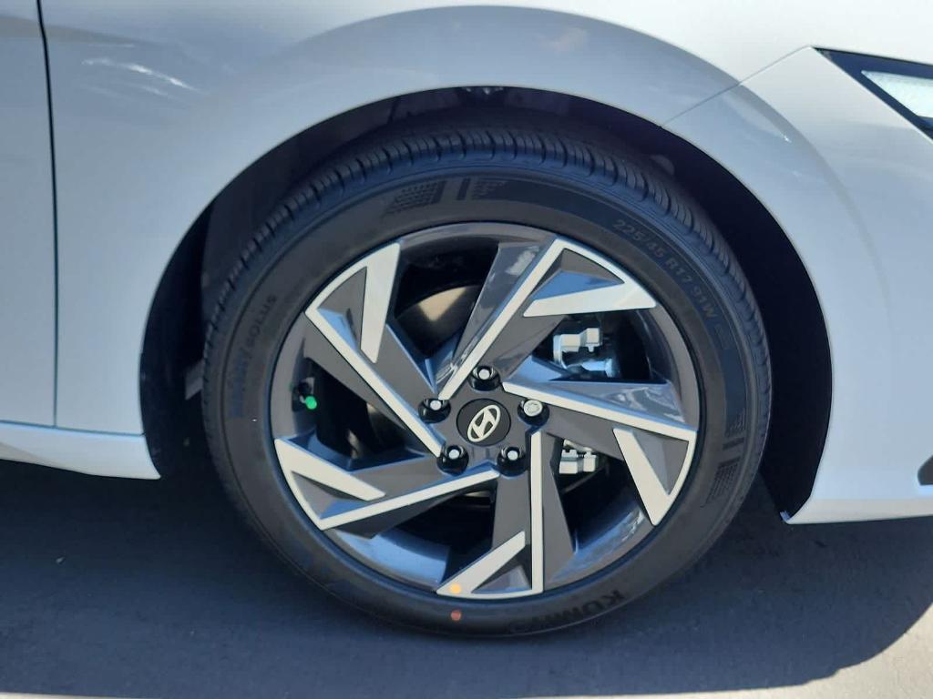 new 2025 Hyundai Elantra car, priced at $23,975