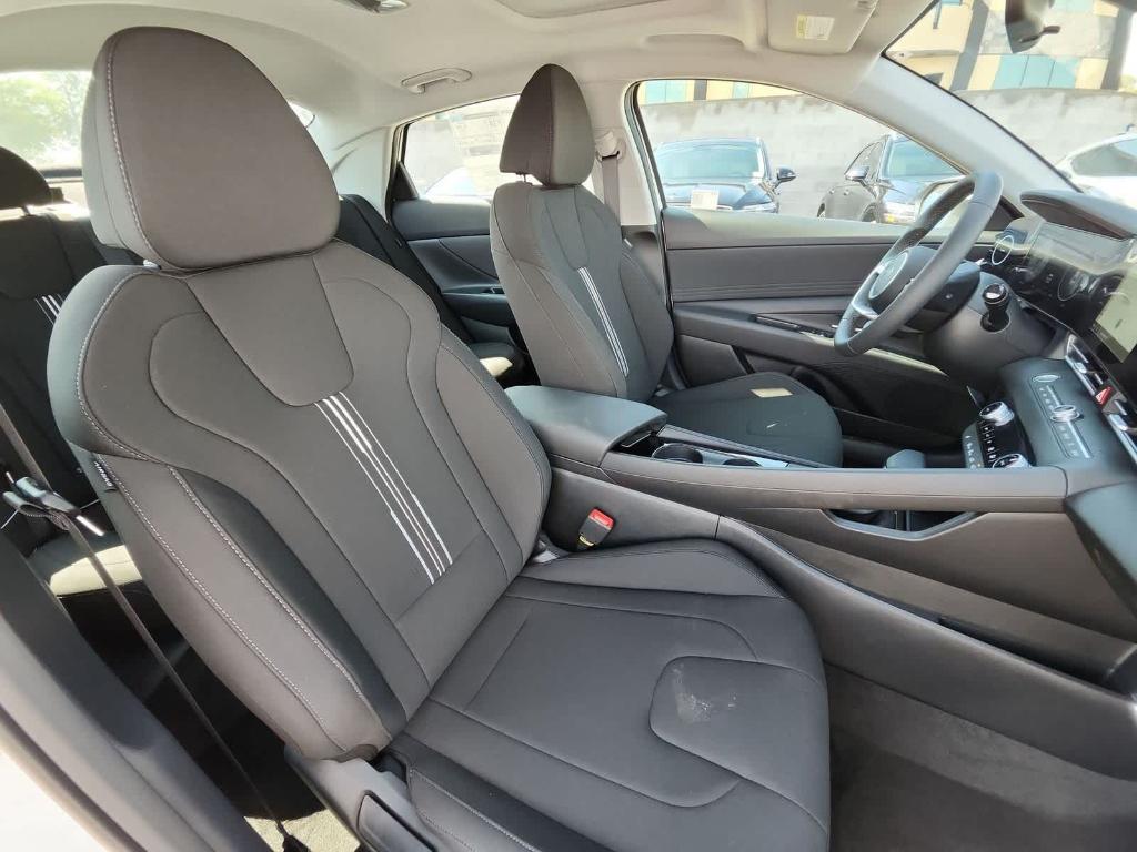 new 2025 Hyundai Elantra car, priced at $26,765