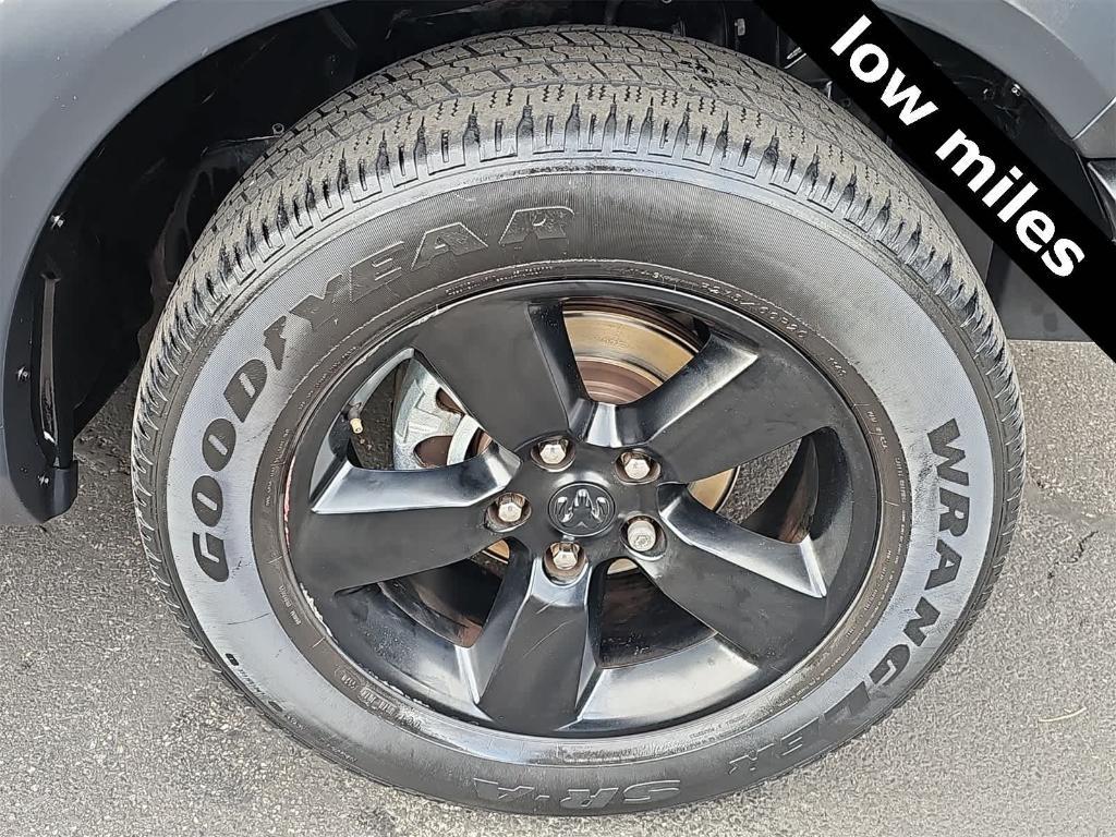 used 2020 Ram 1500 Classic car, priced at $26,900