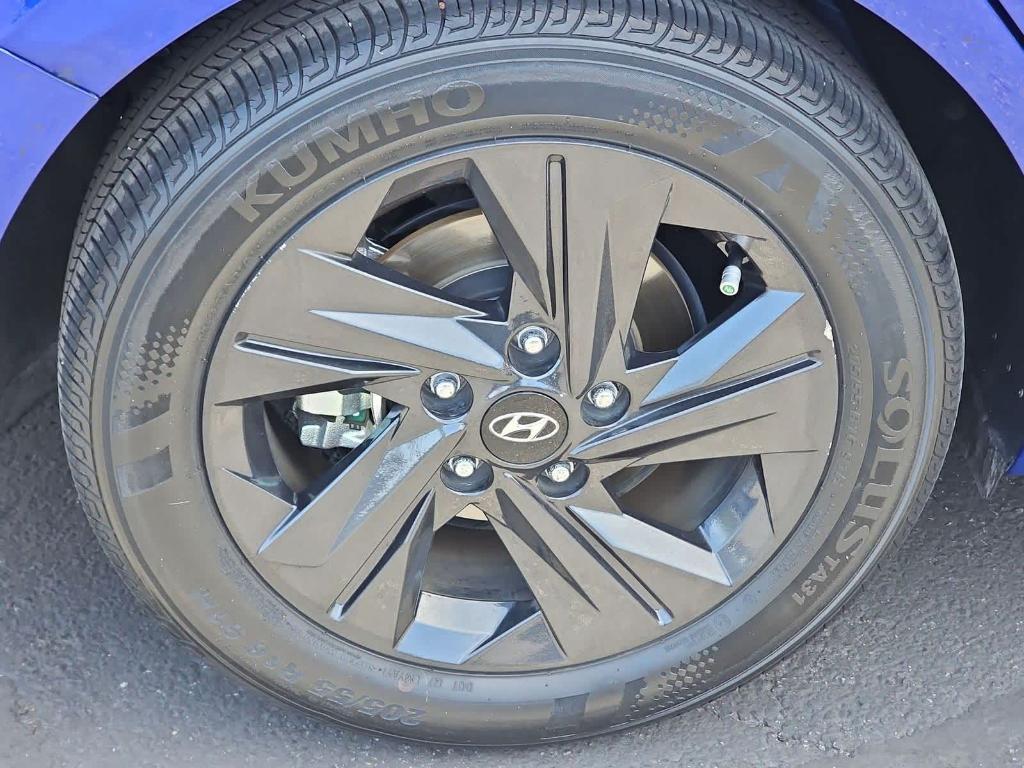 used 2022 Hyundai ELANTRA HEV car, priced at $21,400