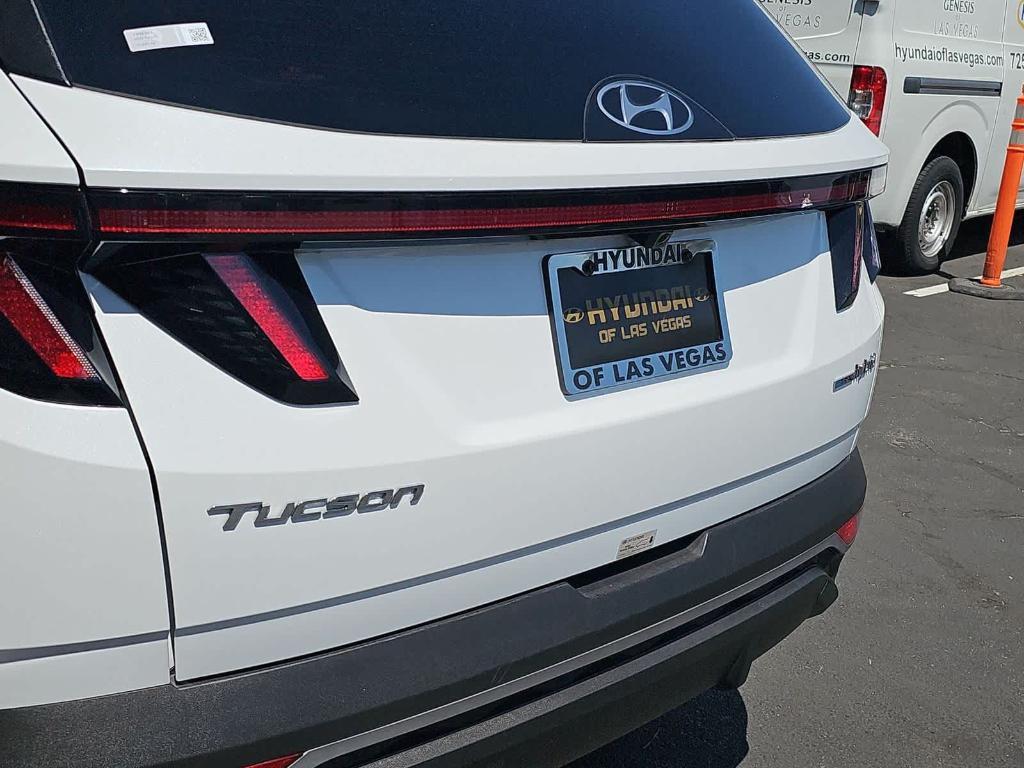 used 2024 Hyundai TUCSON Hybrid car, priced at $28,000