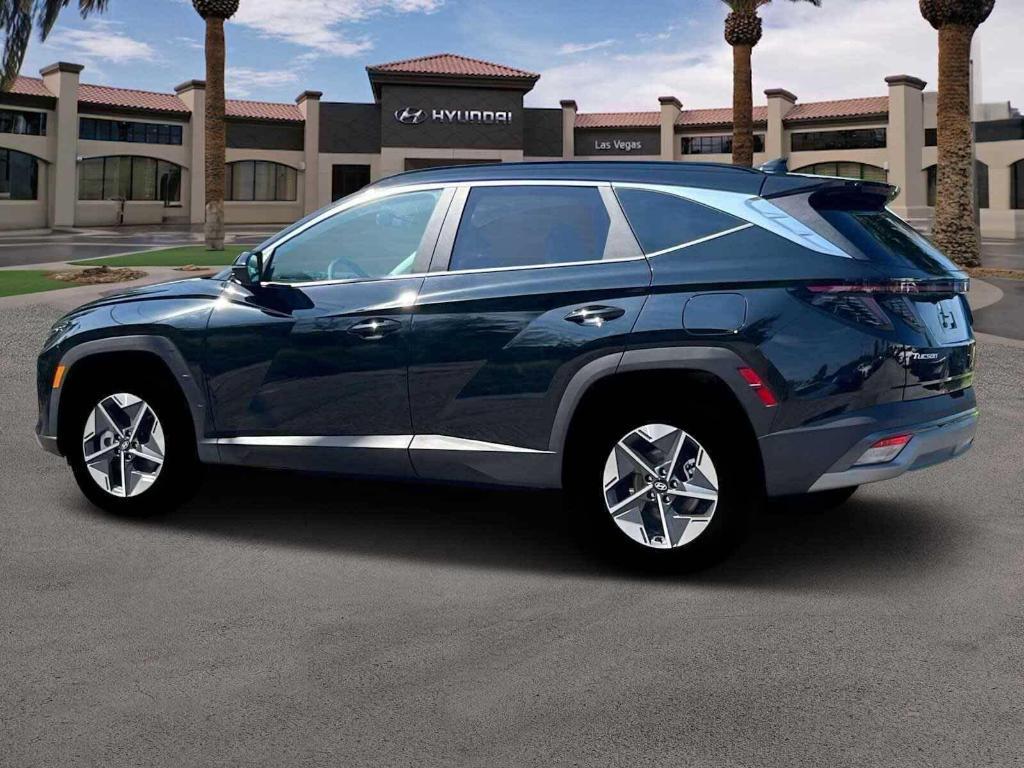 new 2025 Hyundai TUCSON Hybrid car, priced at $34,103