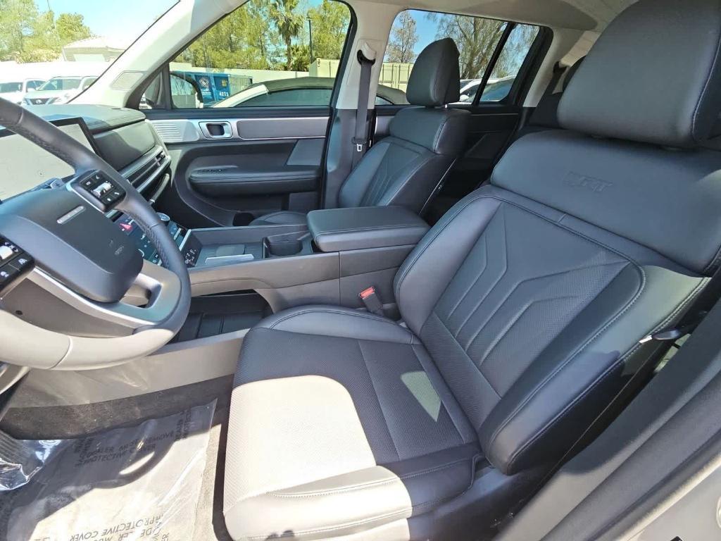 used 2024 Hyundai Santa Fe car, priced at $34,500
