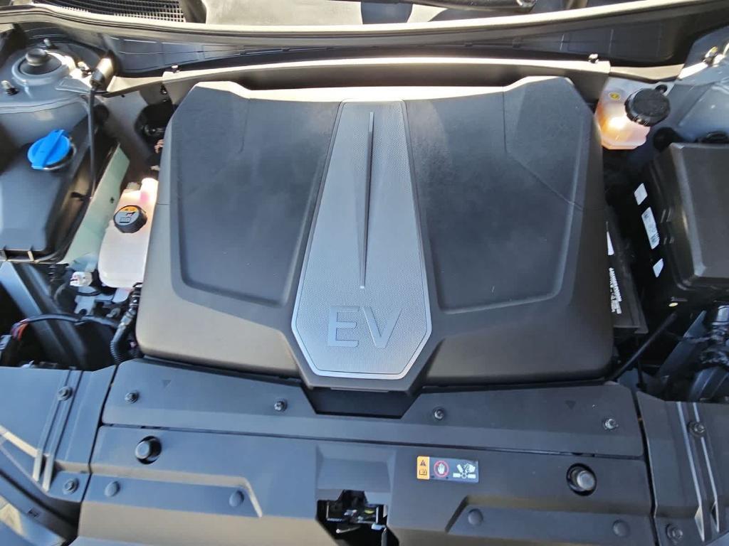 used 2022 Kia EV6 car, priced at $27,900