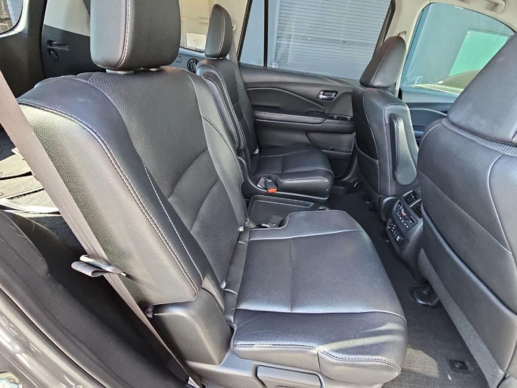 used 2017 Honda Pilot car, priced at $20,600