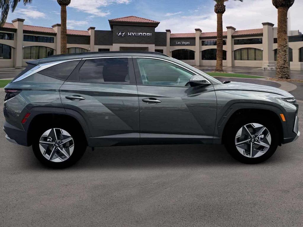 new 2025 Hyundai TUCSON Hybrid car, priced at $34,605