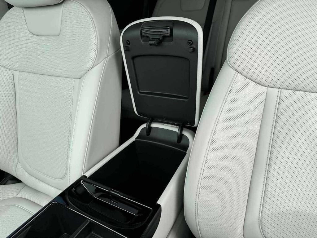 new 2025 Hyundai TUCSON Hybrid car, priced at $34,605