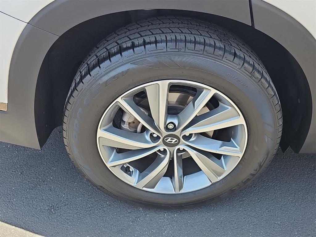 used 2020 Hyundai Santa Fe car, priced at $14,250