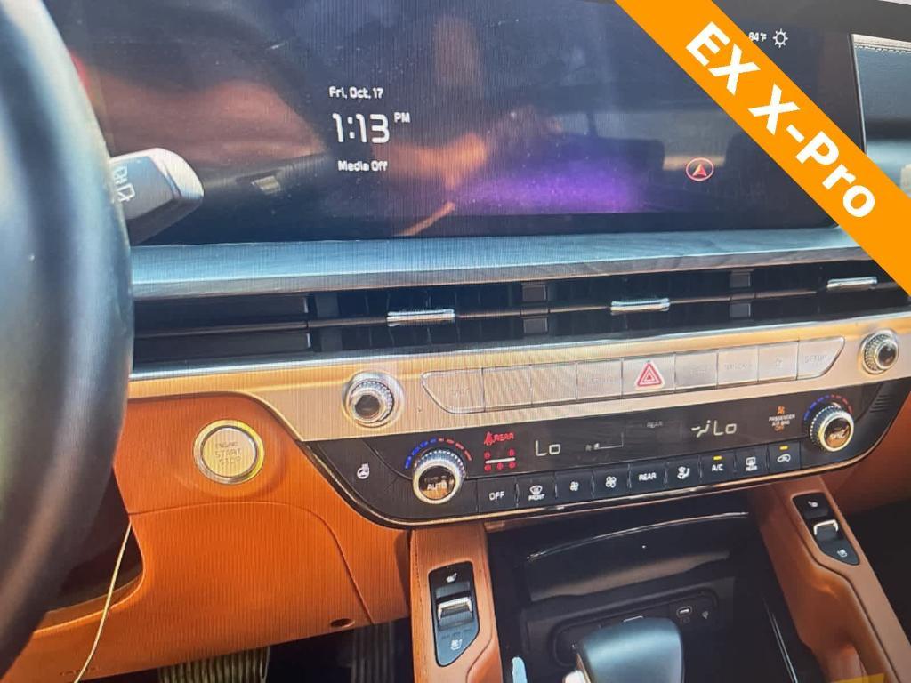 used 2025 Kia Telluride car, priced at $46,000