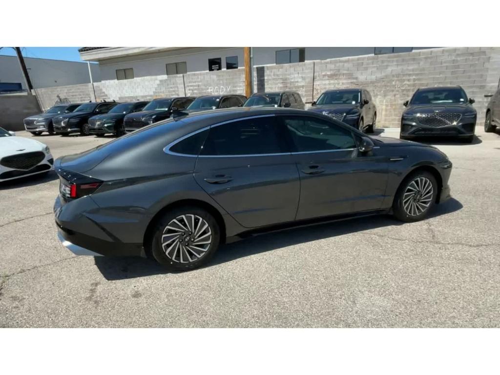 used 2024 Hyundai Sonata Hybrid car, priced at $24,750
