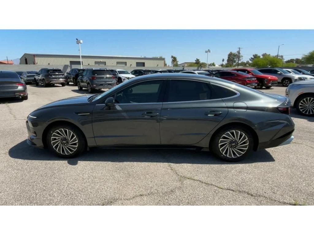 used 2024 Hyundai Sonata Hybrid car, priced at $24,750