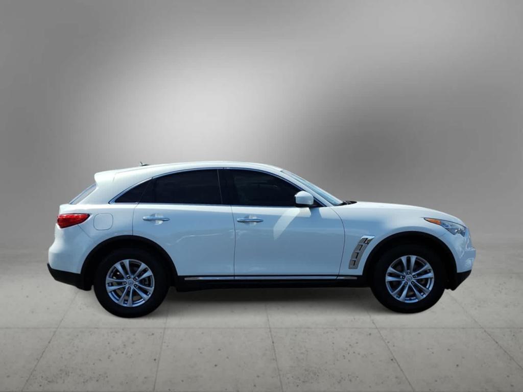used 2011 INFINITI FX35 car, priced at $10,000