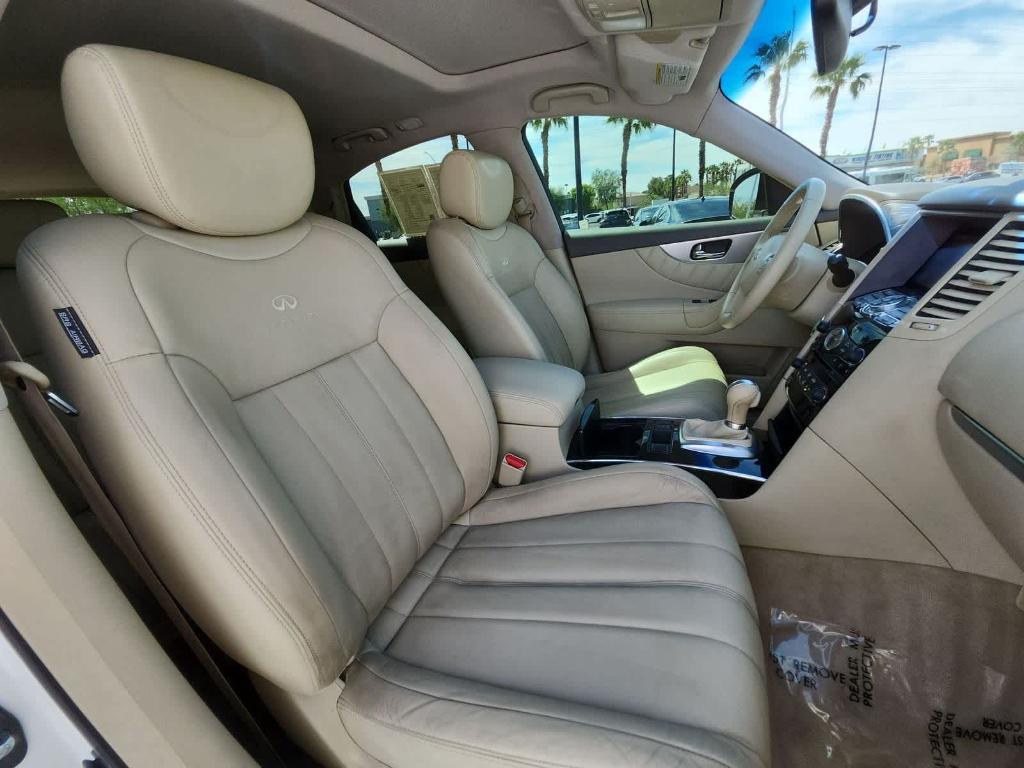 used 2011 INFINITI FX35 car, priced at $10,000