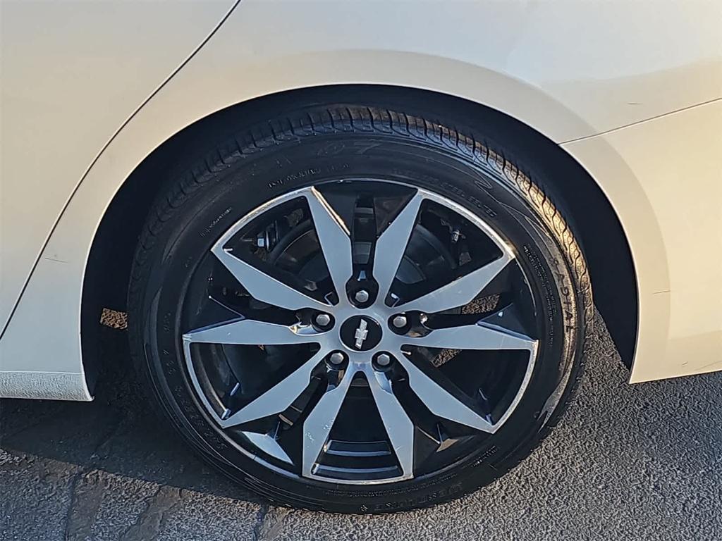 used 2017 Chevrolet Malibu car, priced at $11,500