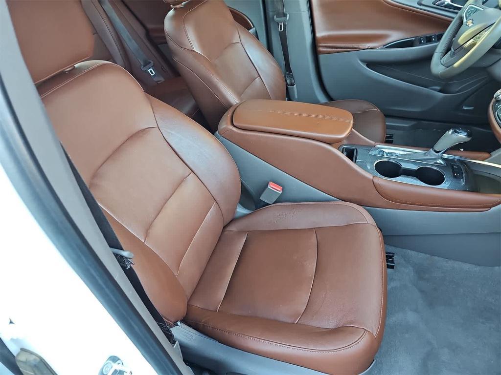 used 2017 Chevrolet Malibu car, priced at $11,500