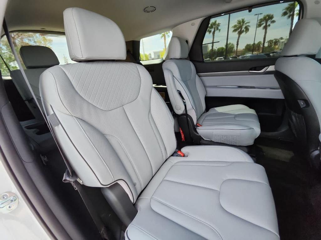 new 2025 Hyundai Palisade car, priced at $46,120
