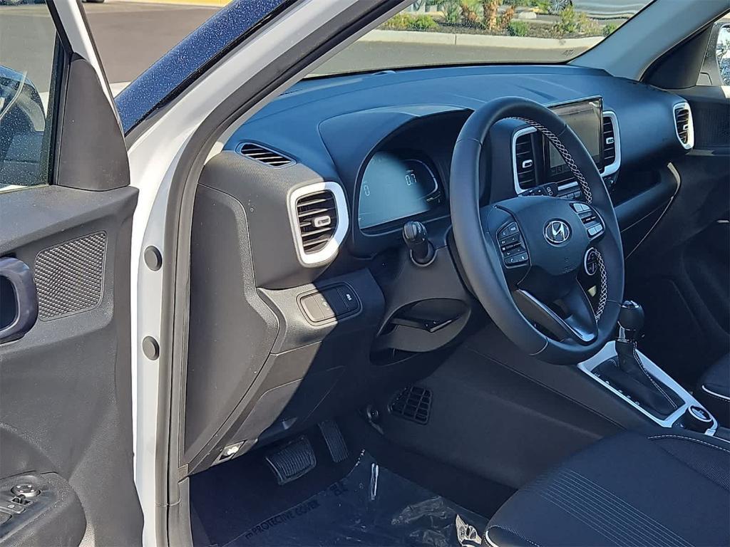 new 2025 Hyundai Venue car, priced at $24,722