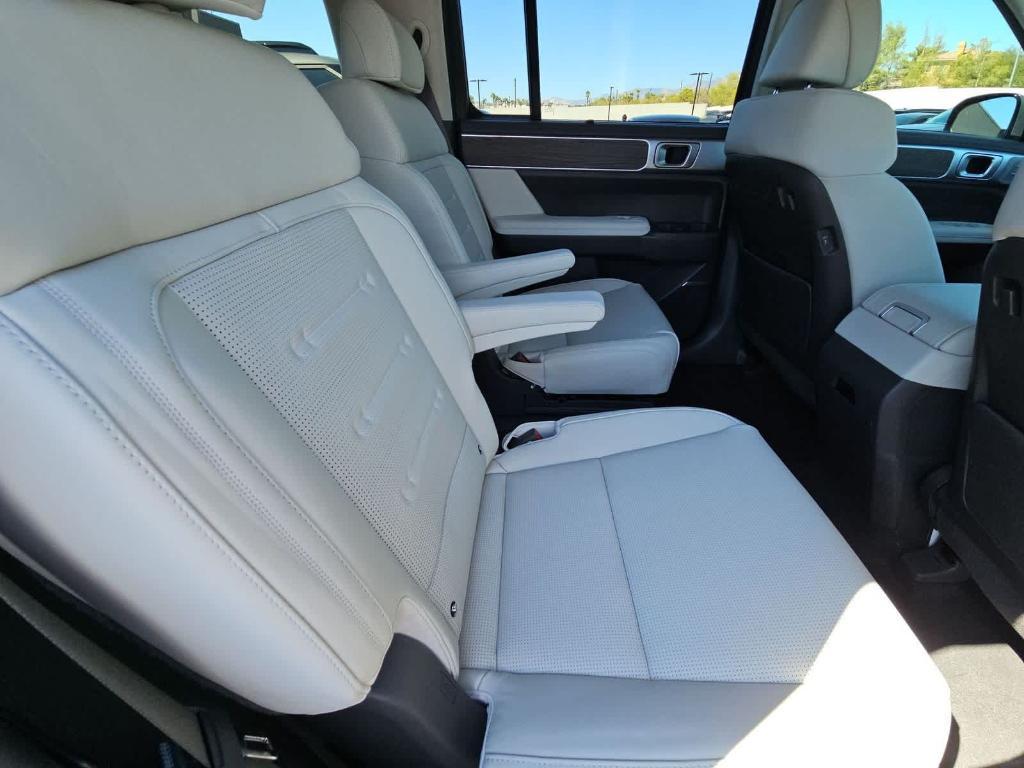 new 2025 Hyundai Santa Fe car, priced at $46,805