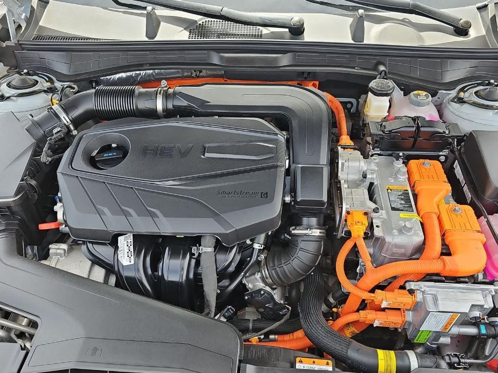 new 2025 Hyundai Sonata Hybrid car, priced at $38,435