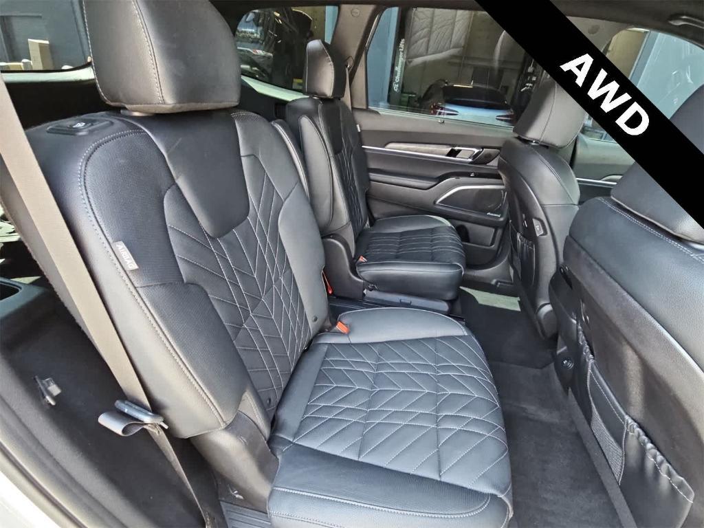 used 2024 Kia Telluride car, priced at $40,000