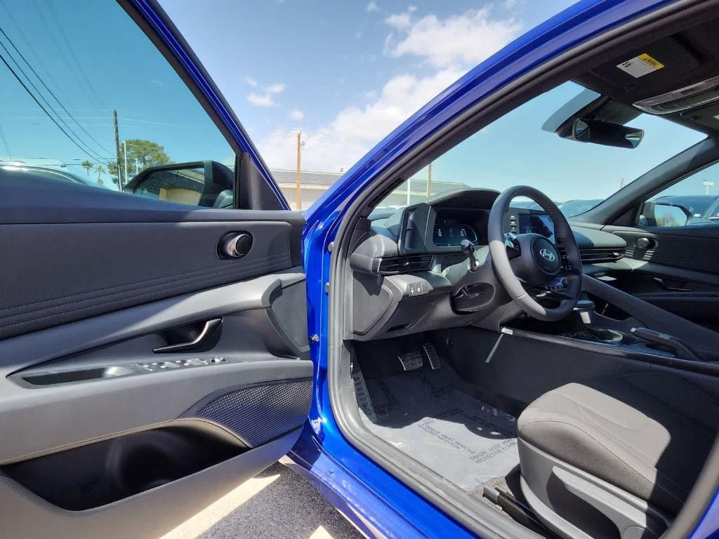new 2025 Hyundai Elantra car, priced at $23,585