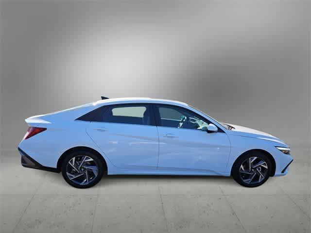 new 2025 Hyundai Elantra car, priced at $26,005