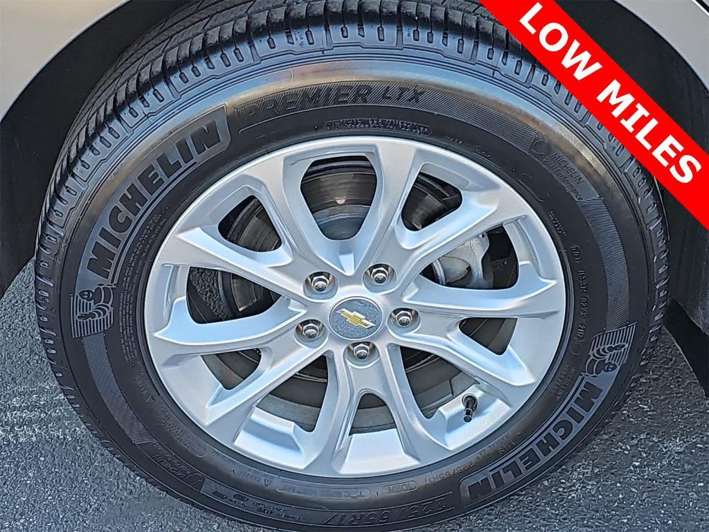 used 2018 Chevrolet Equinox car, priced at $16,500