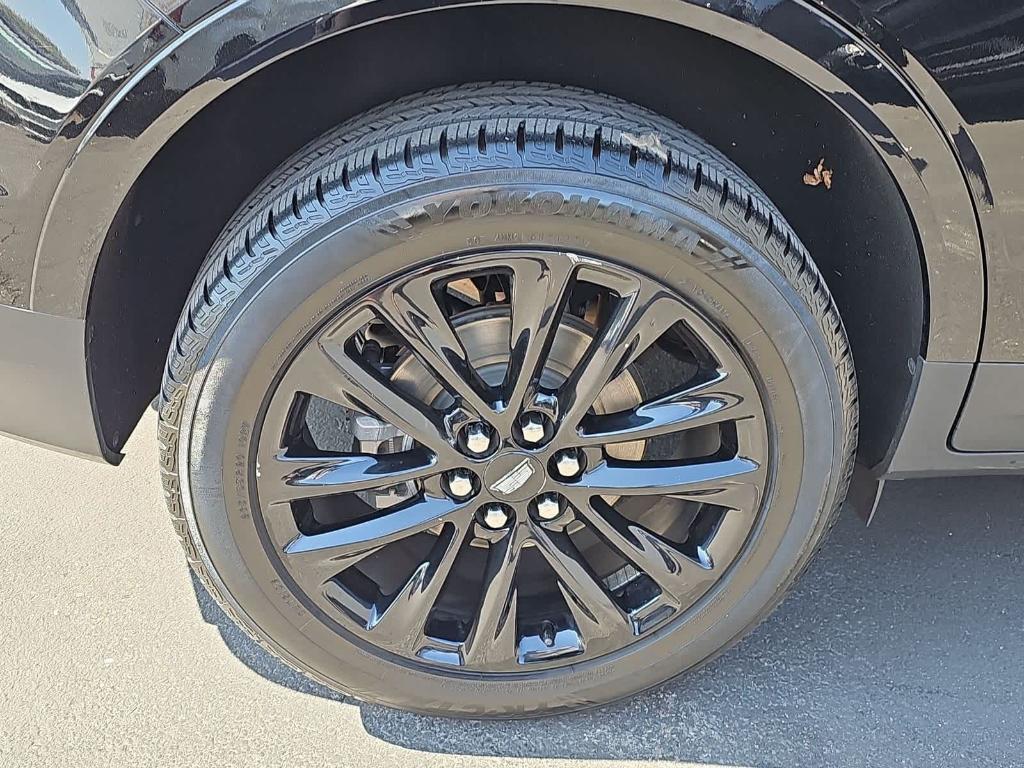 used 2017 Cadillac XT5 car, priced at $18,750