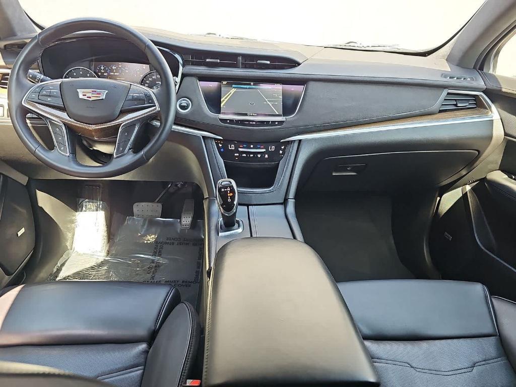 used 2017 Cadillac XT5 car, priced at $18,750