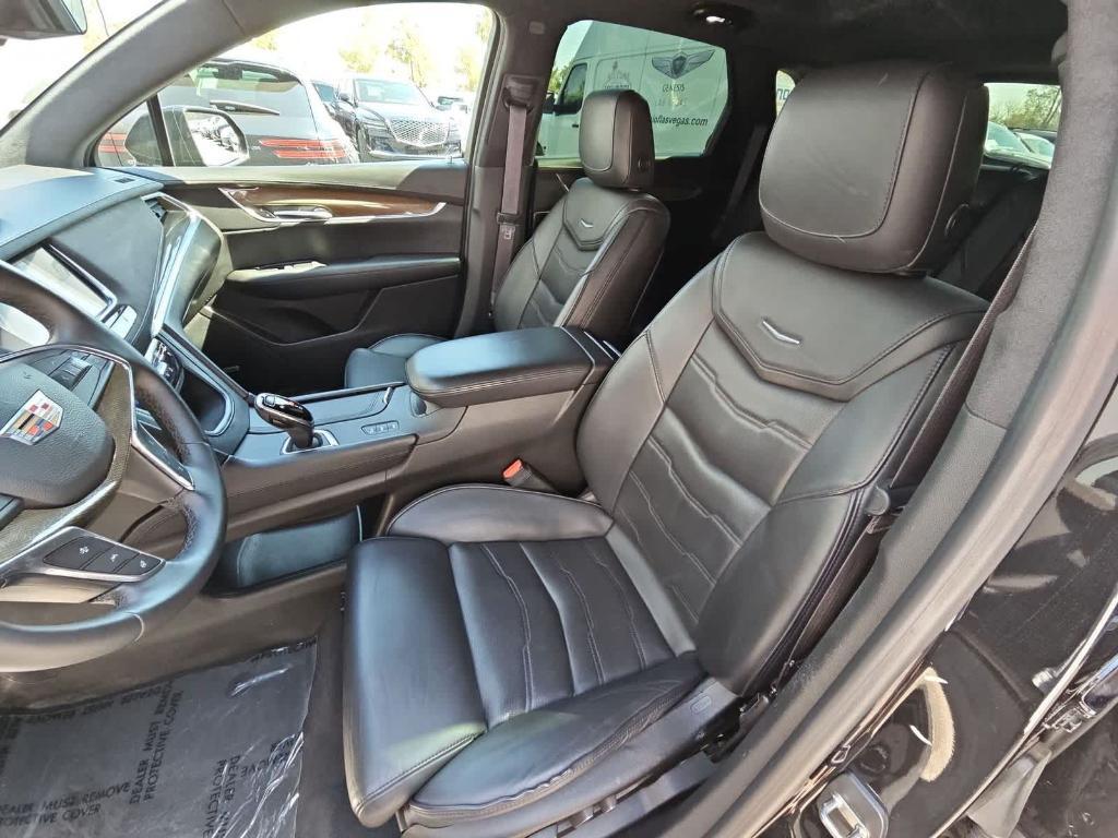 used 2017 Cadillac XT5 car, priced at $18,750