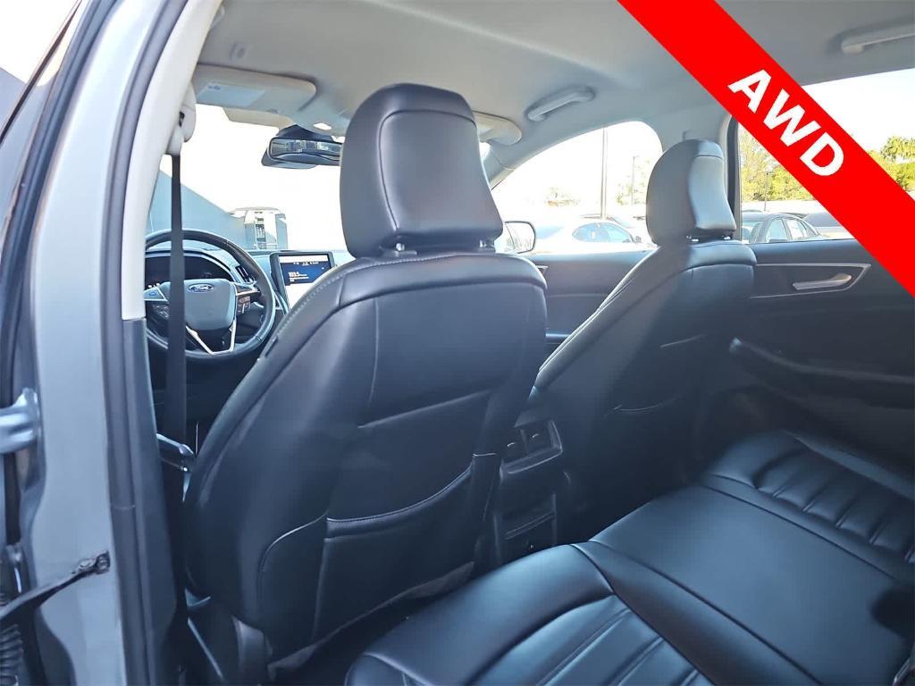 used 2024 Ford Edge car, priced at $21,700