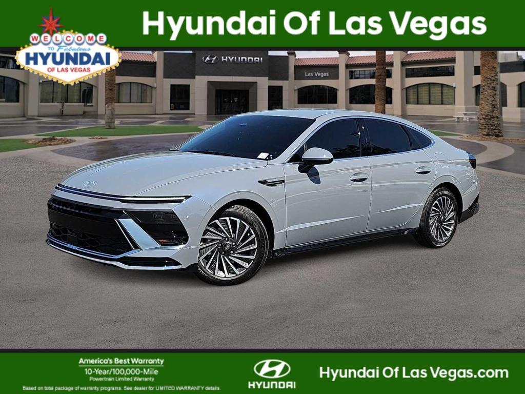 used 2025 Hyundai Sonata Hybrid car, priced at $30,000
